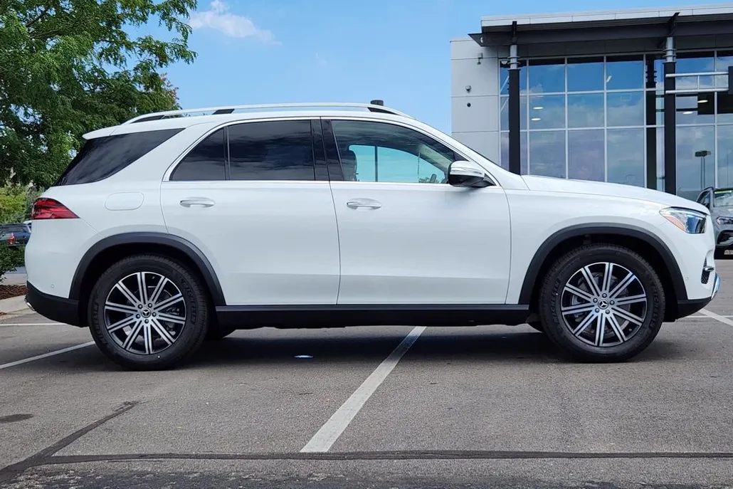 2026 Mercedes Benz GLE 350 4MATIC photo 1