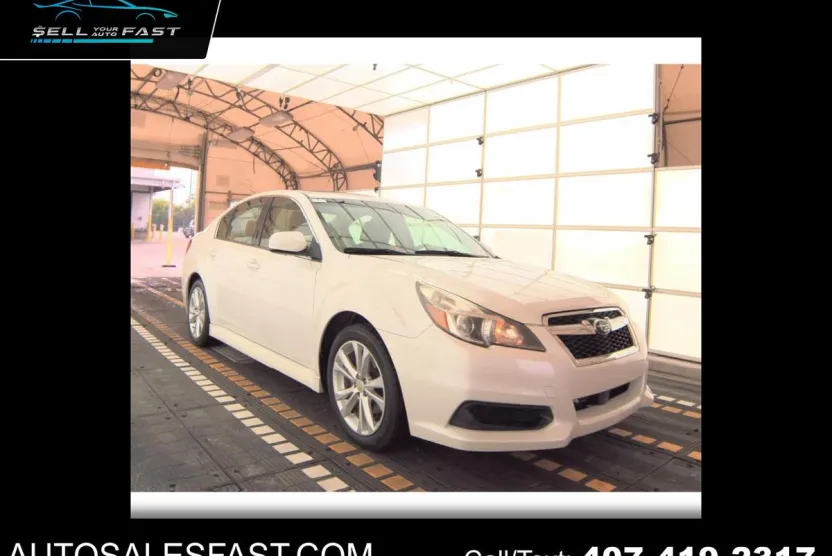 2013 Subaru Legacy Premium photo 1