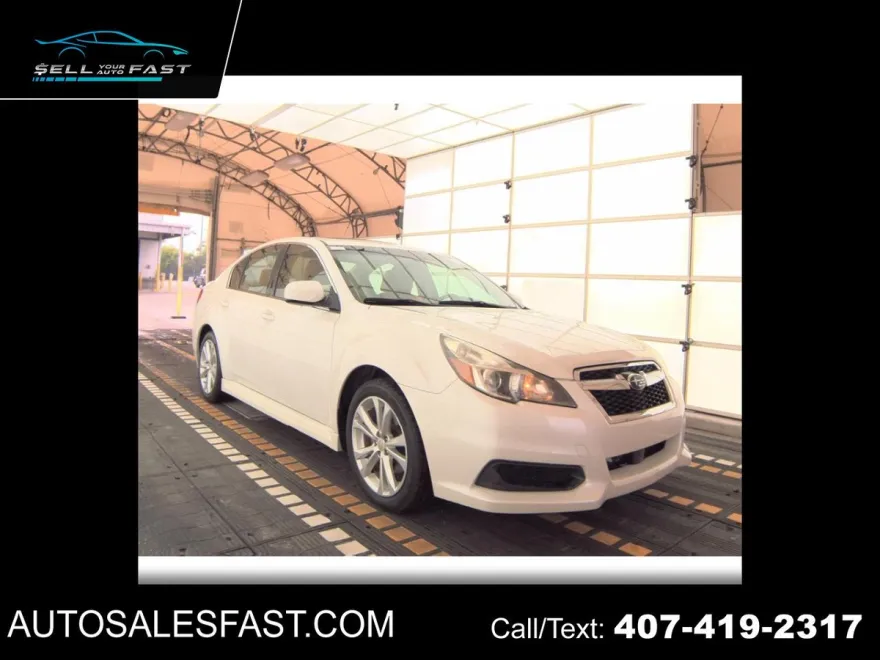 2013 Subaru Legacy Premium photo 1