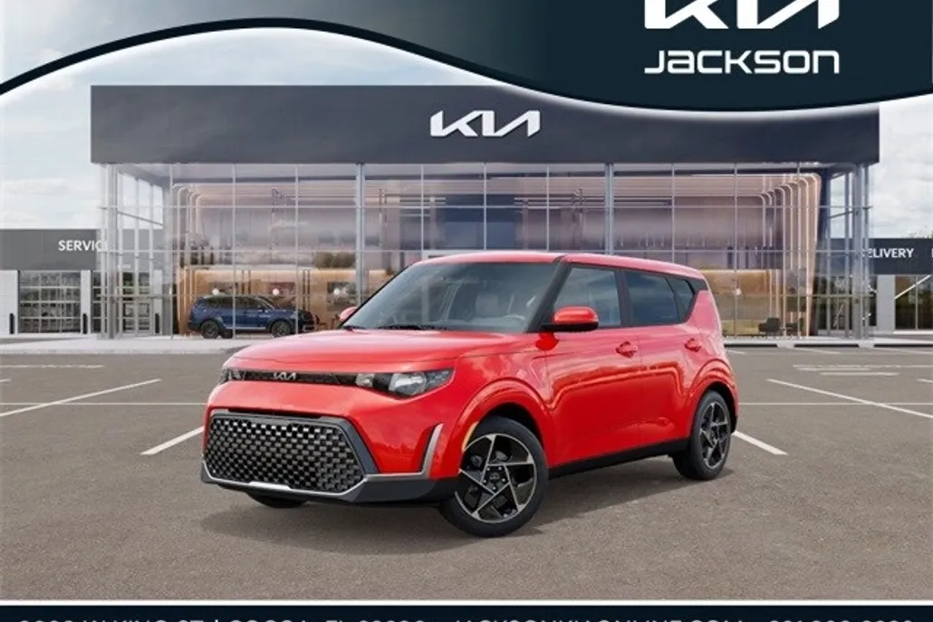 2025 Kia Soul EX photo 1