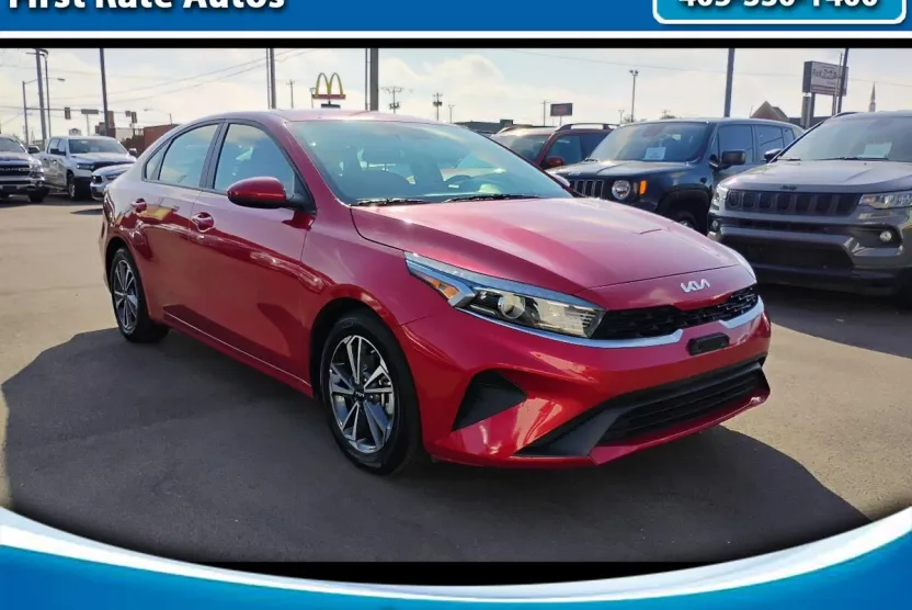 2024 Kia Forte LXS photo 1