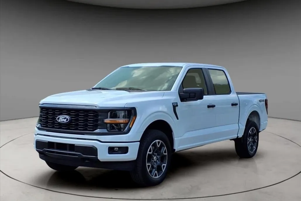 2025 Ford F-150 STX photo 1