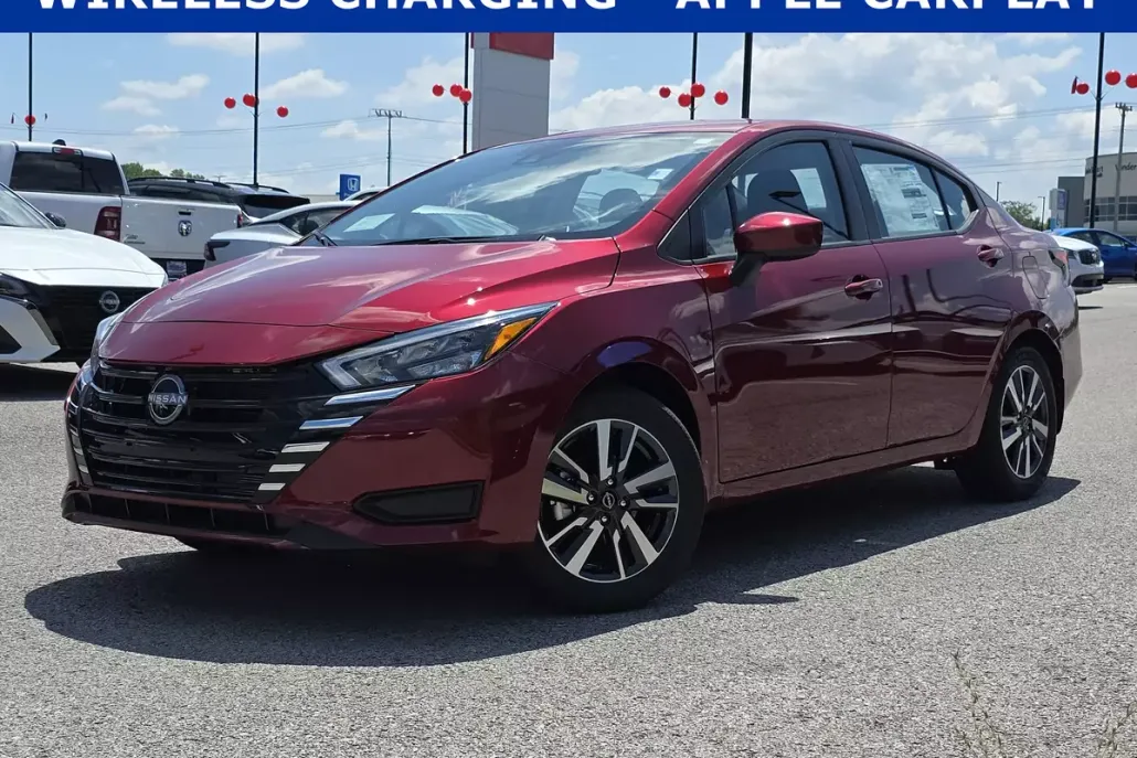 2025 Nissan Versa SV photo 1