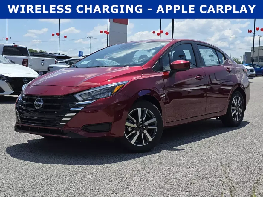 2025 Nissan Versa SV photo 1