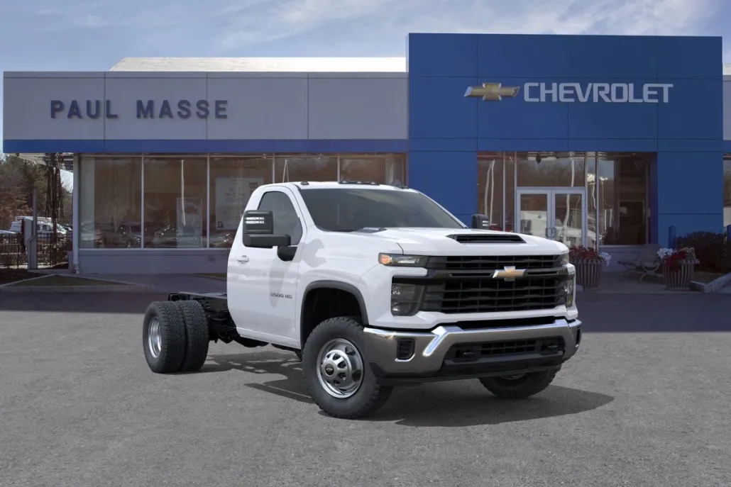 2025 Chevrolet Silverado 3500HD Work Truck photo 1
