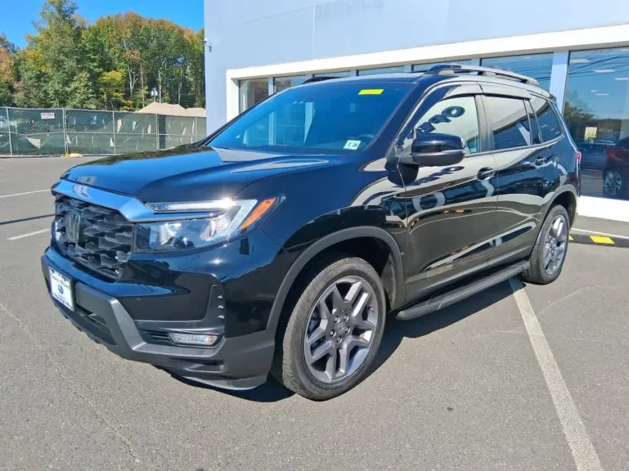 2023 Honda Passport EX-L photo 1