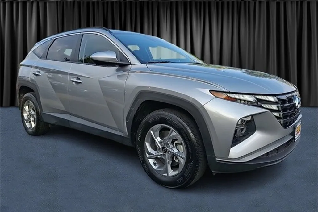2024 Hyundai Tucson SEL photo 1