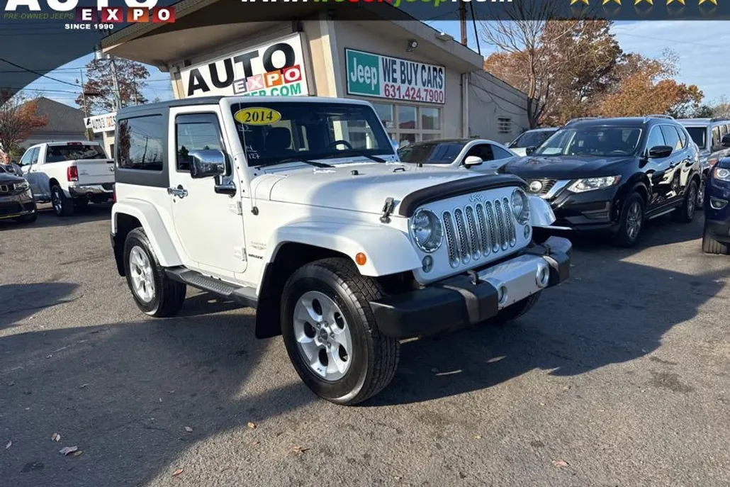 2014 Jeep Wrangler Sahara photo 1