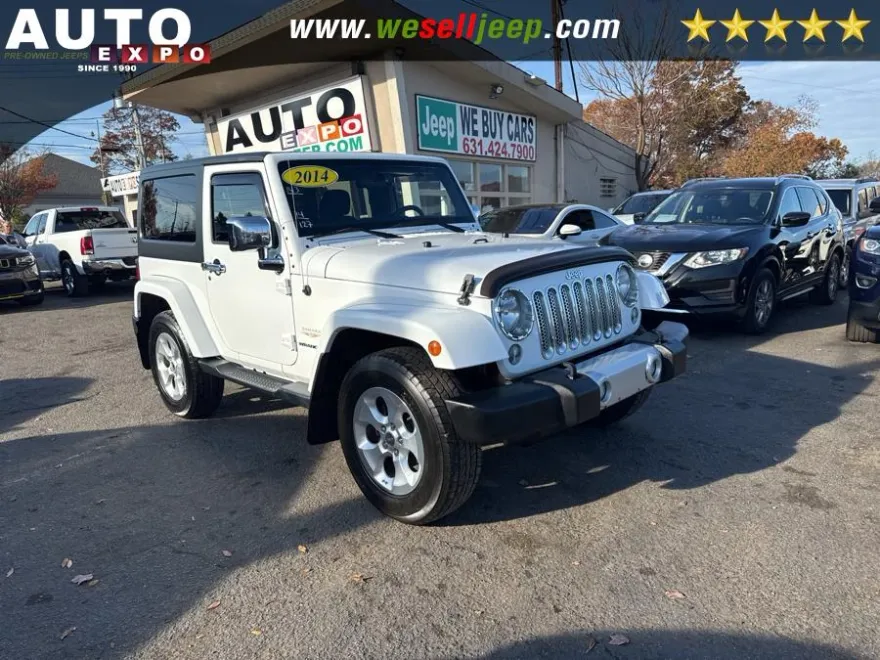 2014 Jeep Wrangler Sahara photo 1