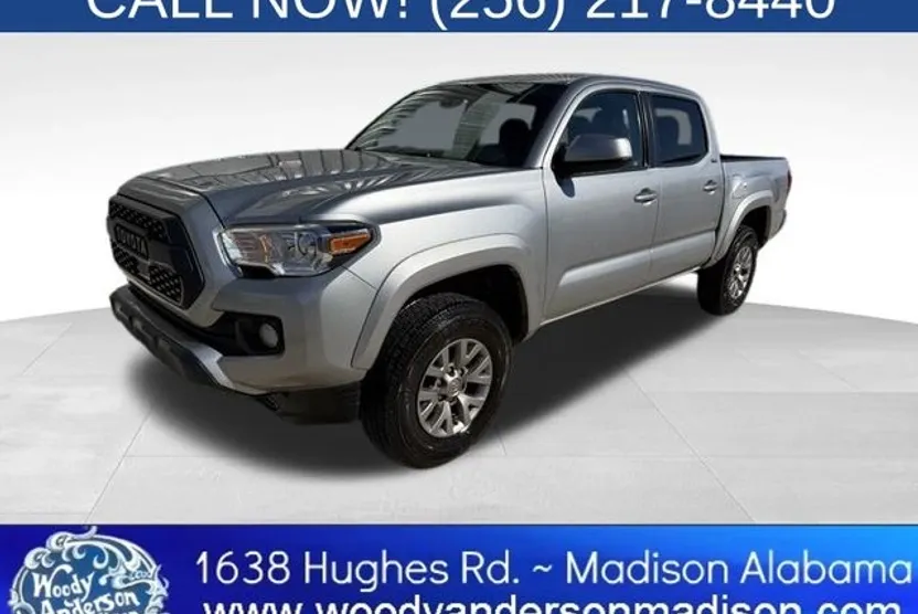 2019 Toyota Tacoma SR5 photo 1