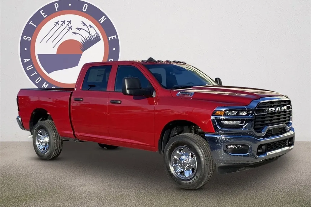2025 Ram 2500 Tradesman photo 1