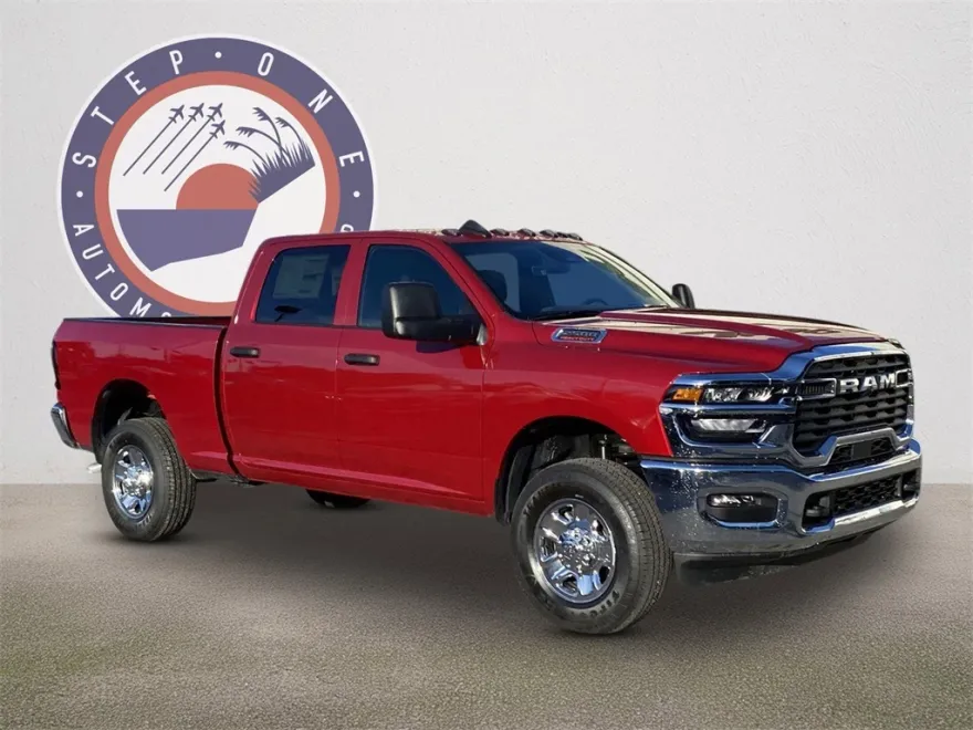 2025 Ram 2500 Tradesman photo 1