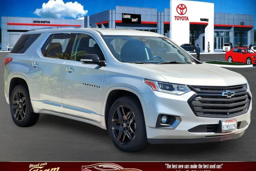 2020 Chevrolet Traverse Premier photo 1