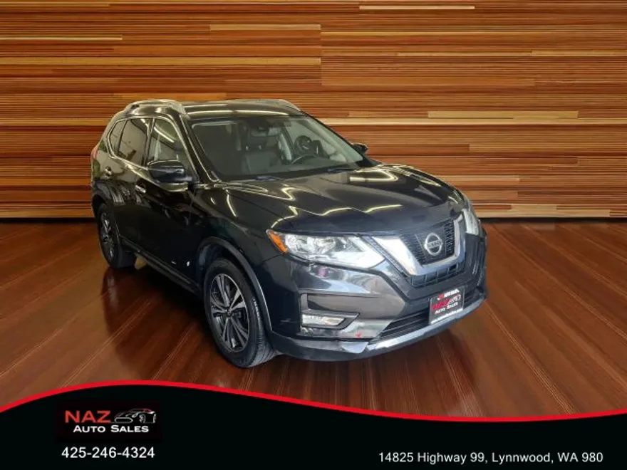 2017 Nissan Rogue SL photo 1