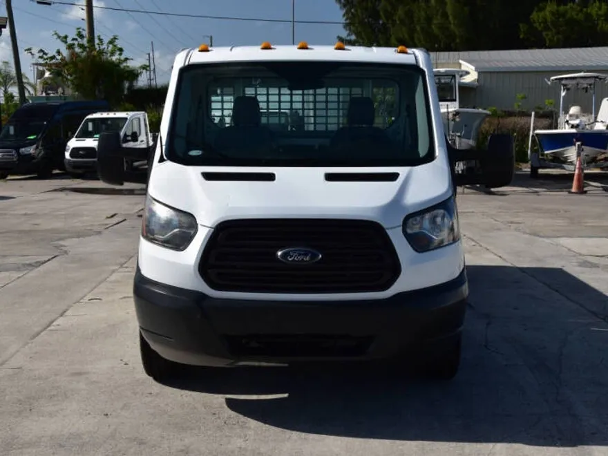 2017 Ford Transit photo 1