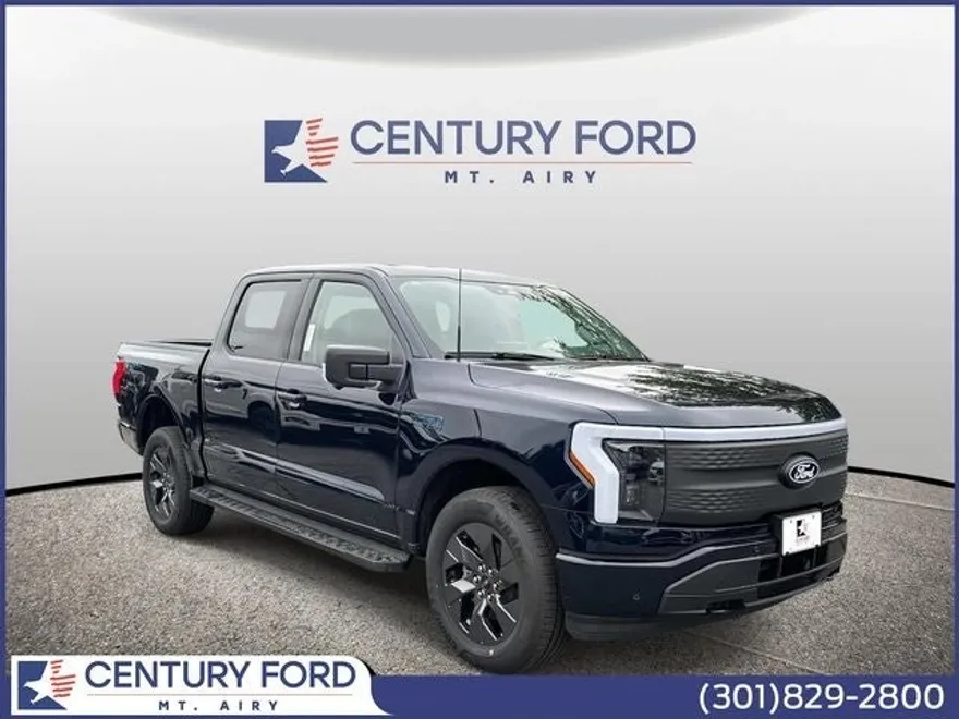 2025 Ford F-150 Lightning photo 1