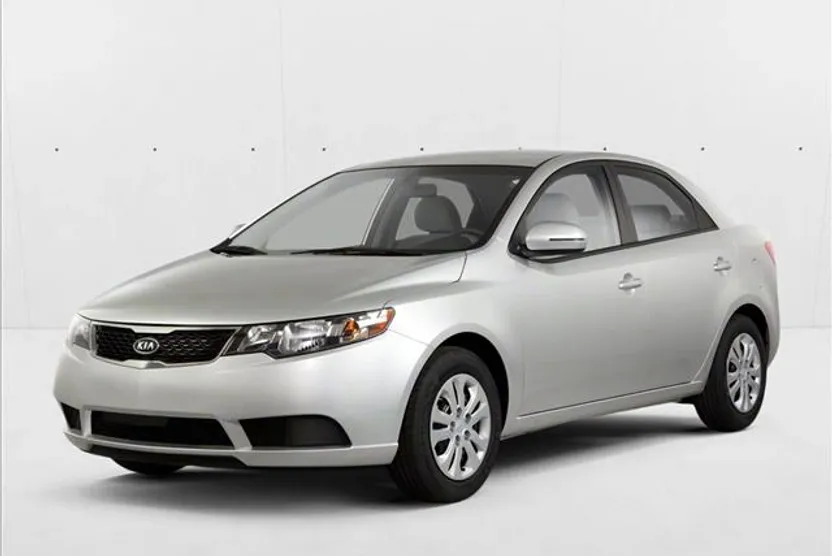 2010 Kia Forte EX photo 1