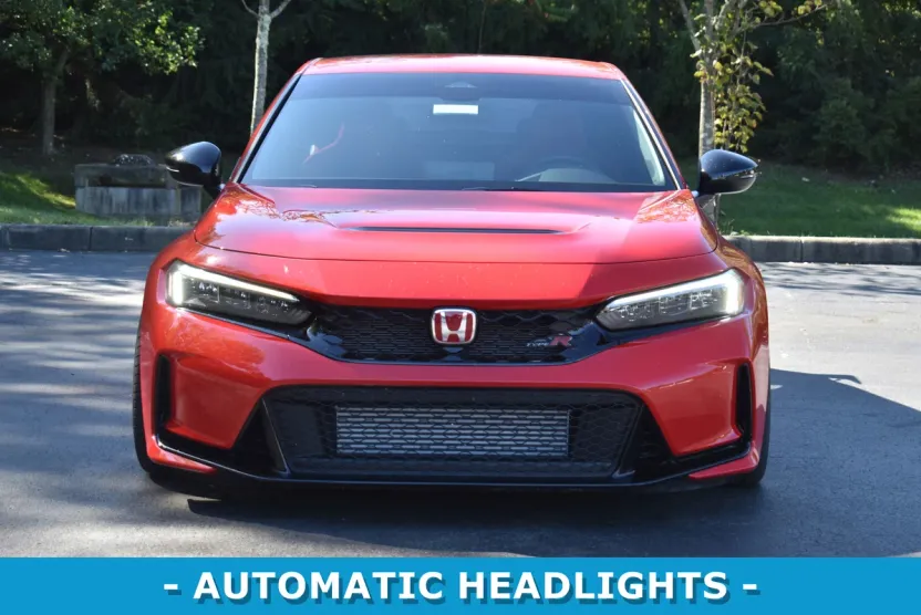 2024 Honda Civic Type R photo 1