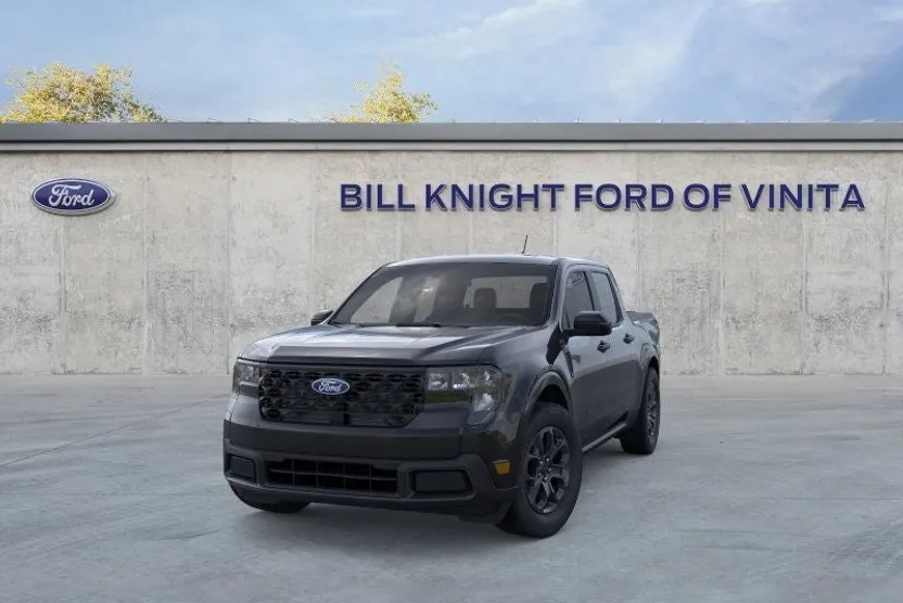 2025 Ford Maverick XLT photo 1