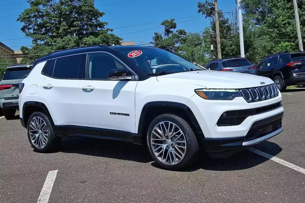 2022 Jeep Compass Limited photo 1