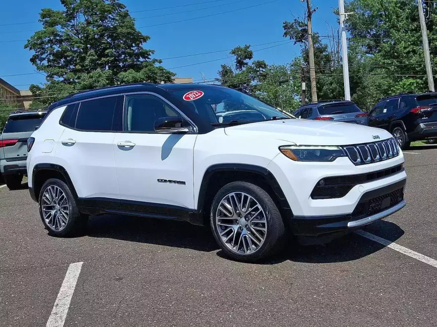 2022 Jeep Compass Limited photo 1