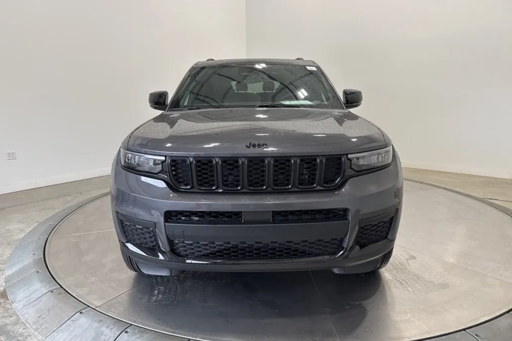 2025 Jeep Grand Cherokee Altitude X photo 1