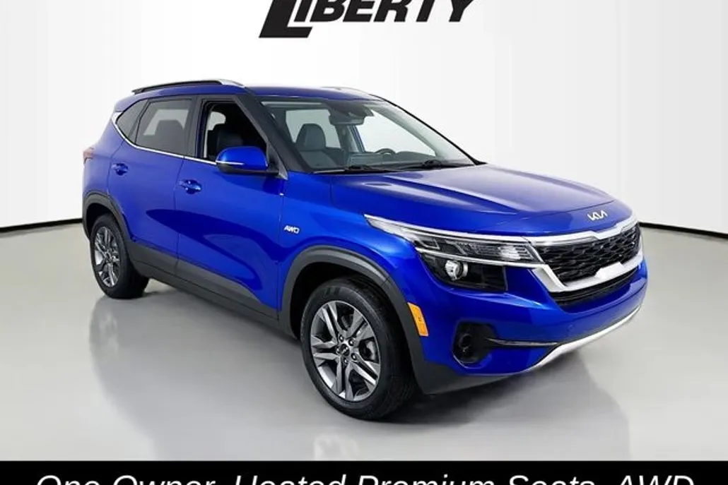 2022 Kia Seltos S photo 1