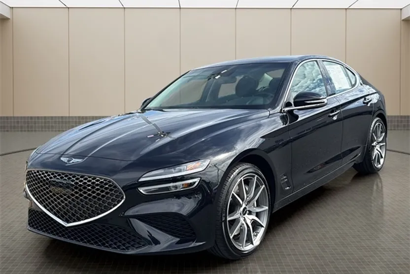 2026 Genesis G70 2.5T AWD photo 1