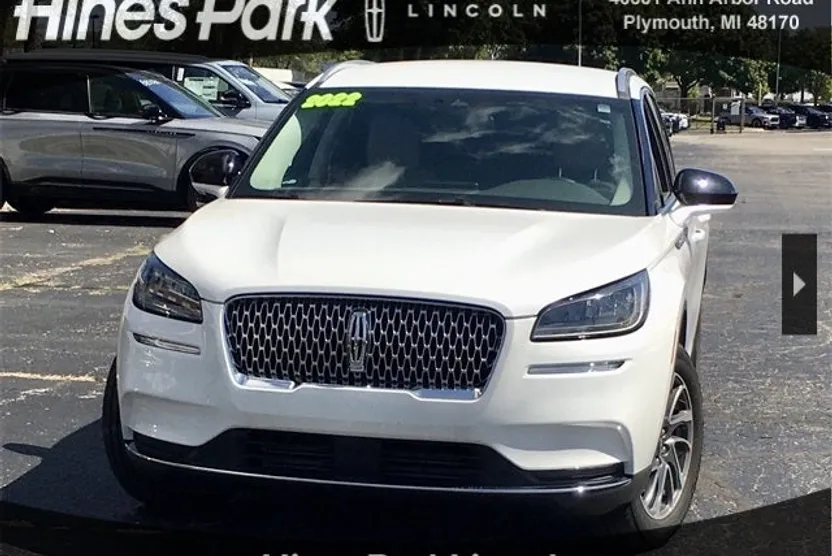 2022 Lincoln Corsair Standard photo 1