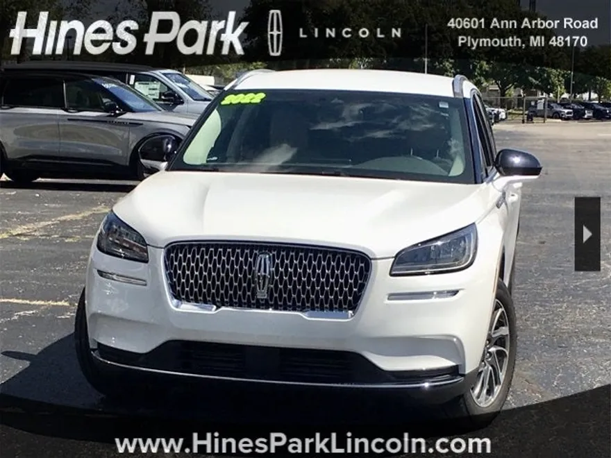 2022 Lincoln Corsair Standard photo 1