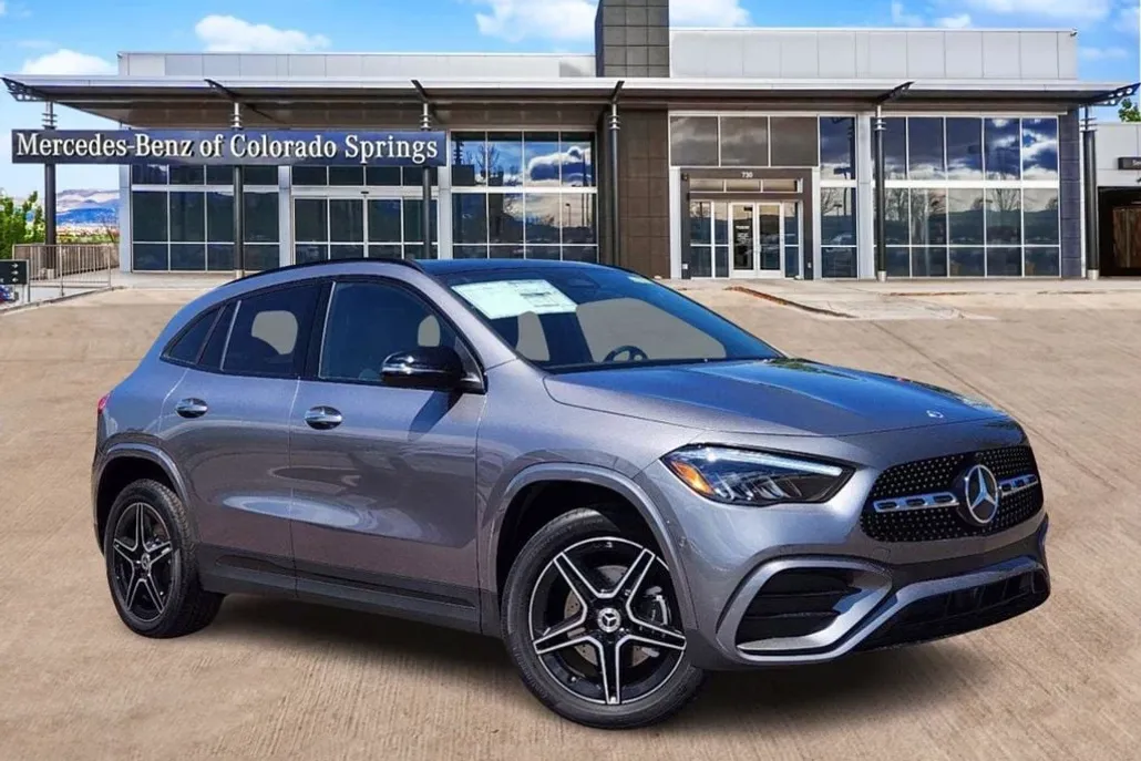 2025 Mercedes Benz GLA 250 4MATIC photo 1