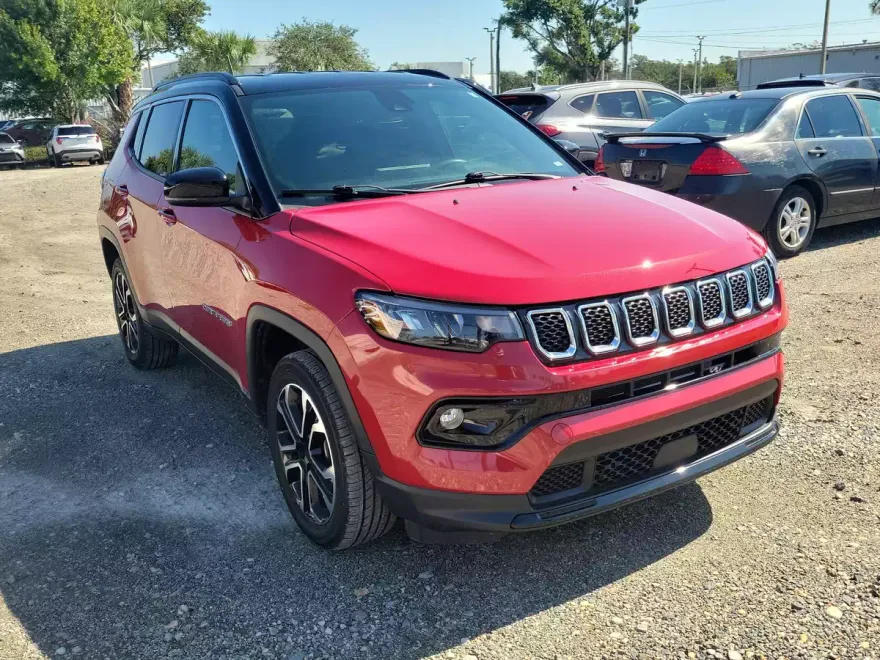 2023 Jeep Compass Limited photo 1