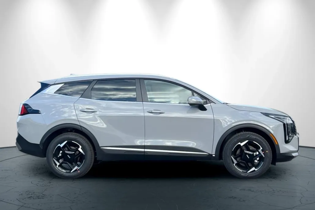 2026 Kia Sportage Hybrid EX photo 1