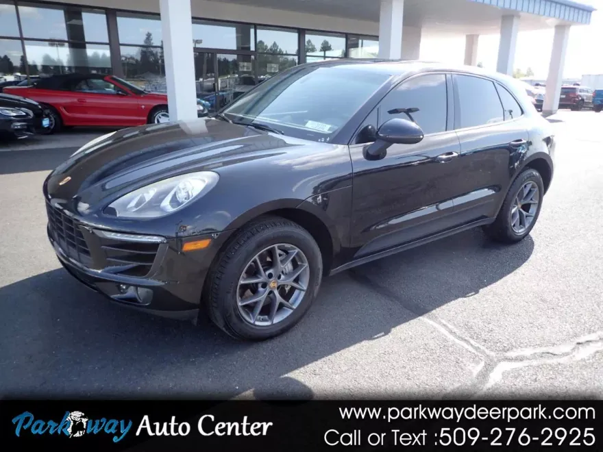 2015 Porsche Macan S photo 1