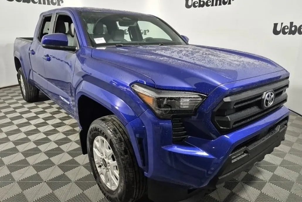 2025 Toyota Tacoma SR5 4x4 Double Cab Long Bed photo 1