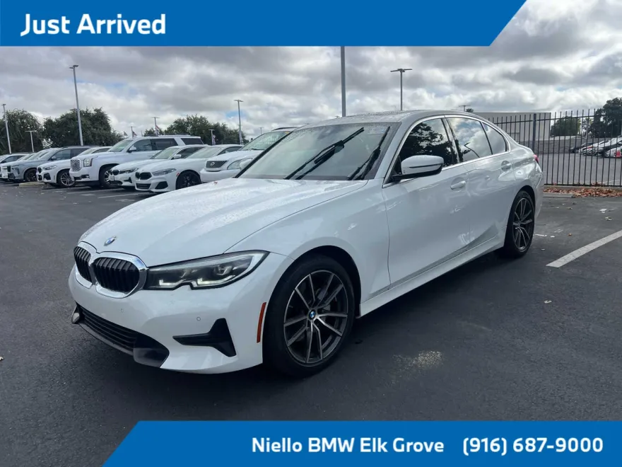 2021 Bmw 330i photo 1
