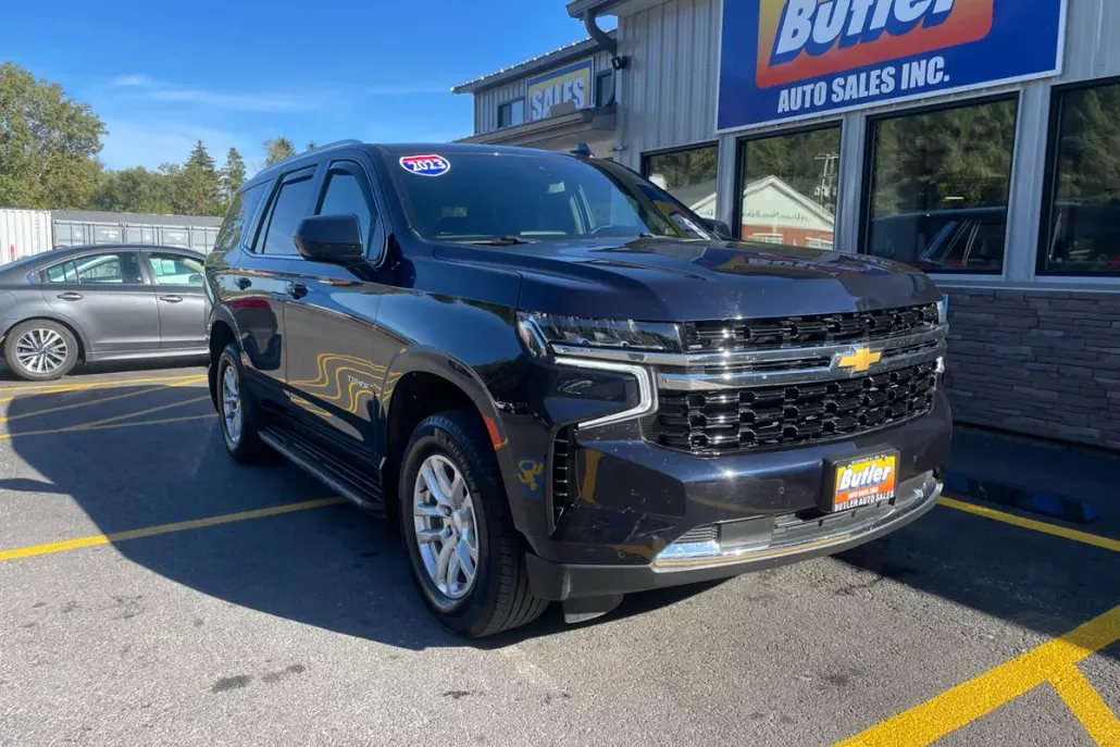 2023 Chevrolet Tahoe LS photo 1