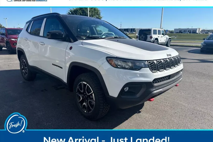 2026 Jeep Compass Trailhawk photo 1