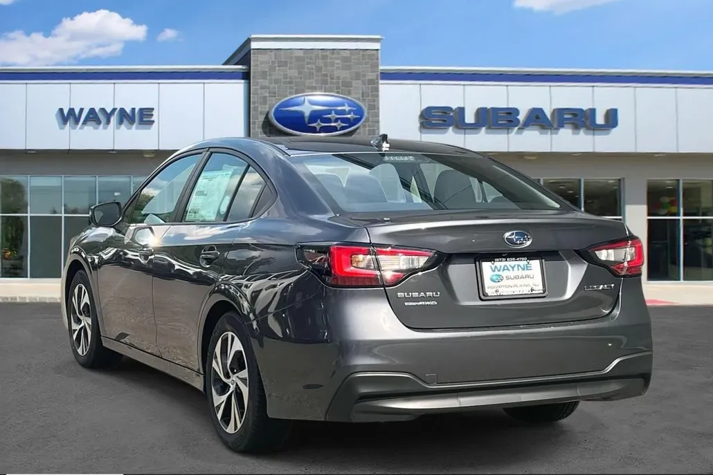 2025 Subaru Legacy Premium photo 1