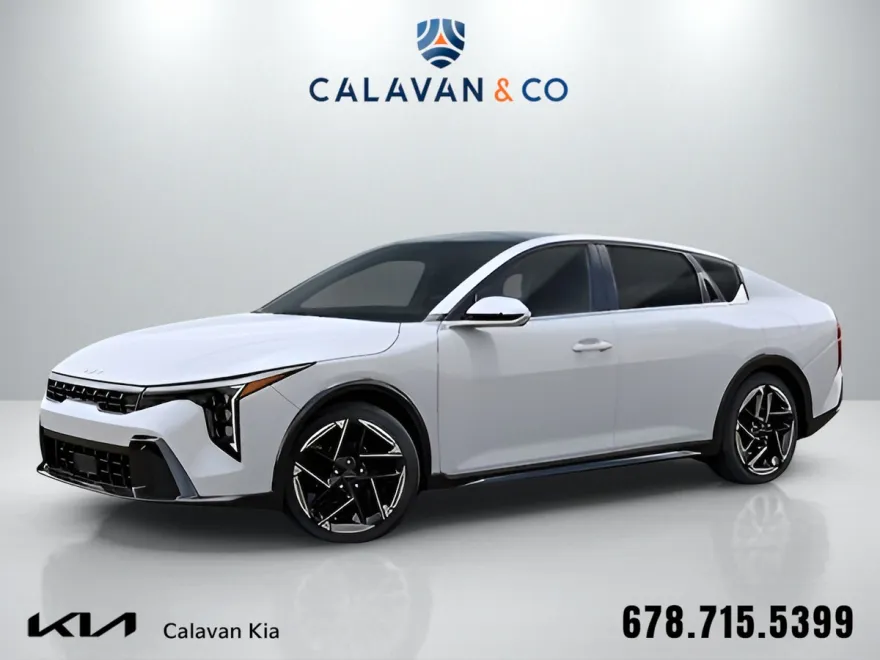 2025 Kia K4 GT-Line photo 1