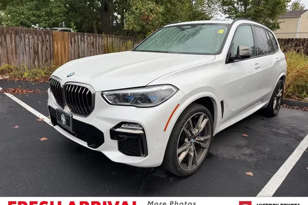 2020 Bmw X5 M50i photo 1