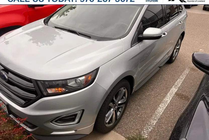 2016 Ford Edge Sport photo 1