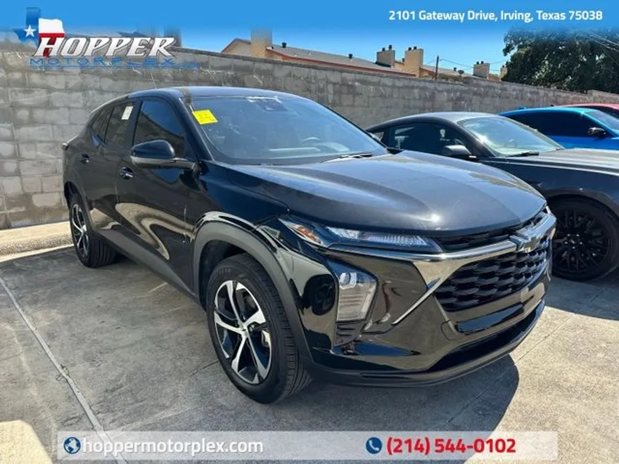 2025 Chevrolet Trax photo 1
