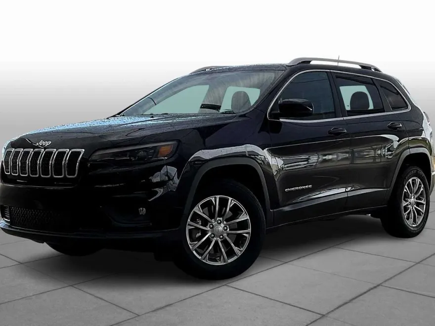 2019 Jeep Cherokee Latitude photo 1