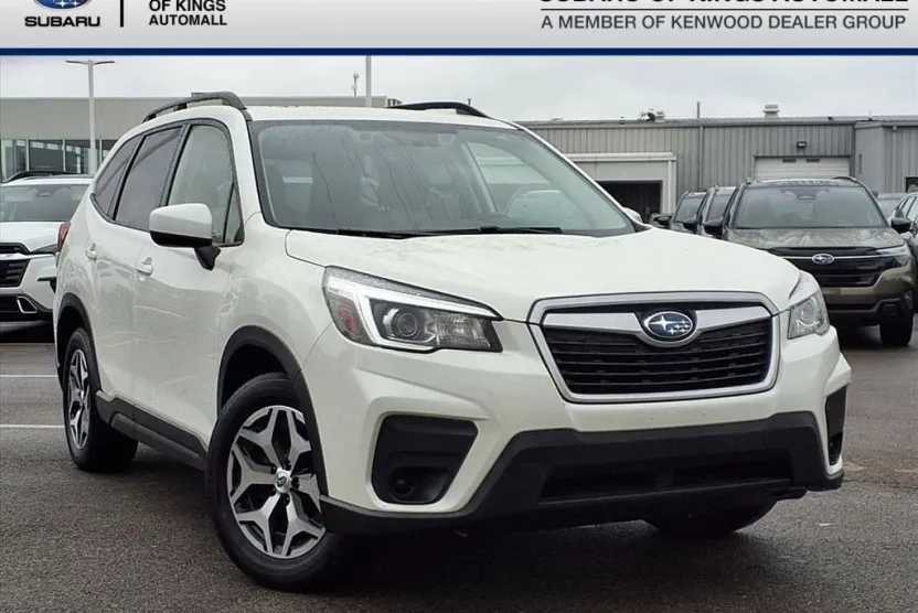 2020 Subaru Forester Premium photo 1