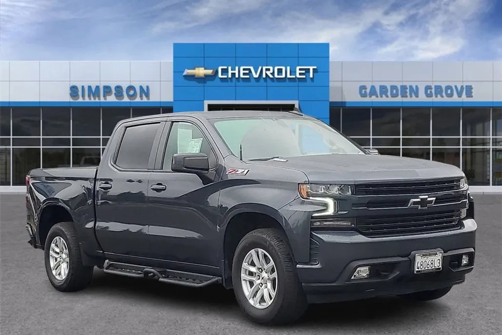 2022 Chevrolet Silverado 1500 RST photo 1