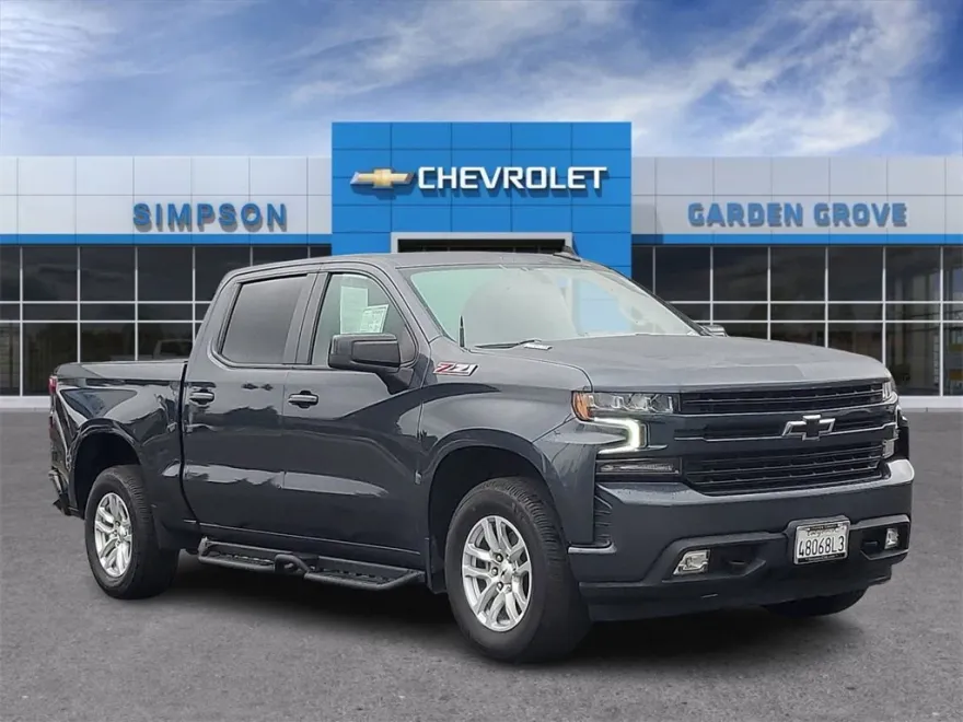 2022 Chevrolet Silverado 1500 RST photo 1