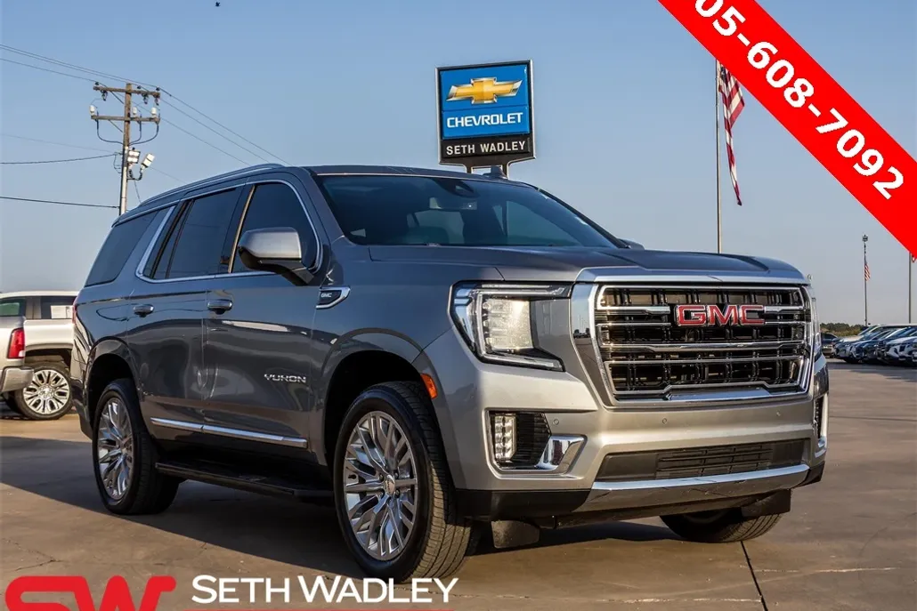 2023 Gmc Yukon SLT photo 1