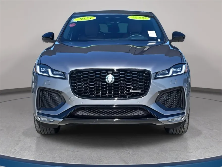2025 Jaguar F-PACE P400 R-Dynamic S photo 1