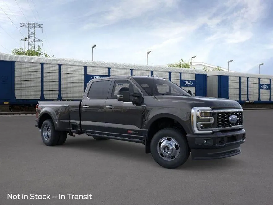 2026 Ford F-350 Platinum photo 1